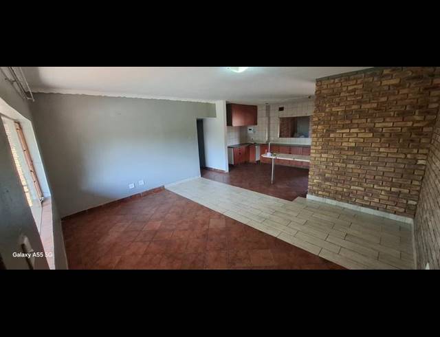 3 BEDROOM APARTMENT FOR SALE IN RAVENSKLIP